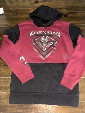 American Fighter Boys Burleson Hooded Sweatshirt in Jester Red Black